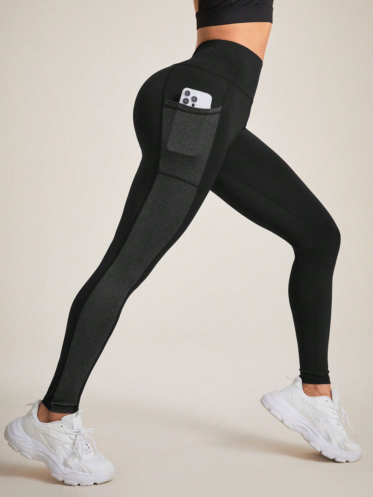 Legging Fitness Cintura Alta Com Bolso E Faixa Texturizada