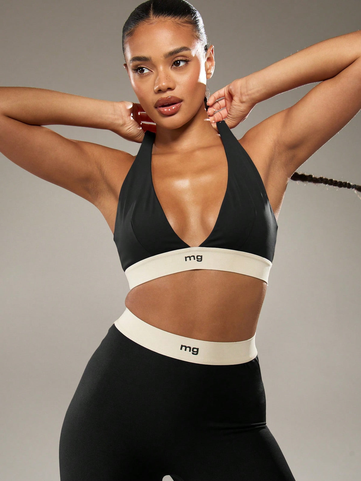 Top Decote Profundo Média Sustentação Com Alça Halter