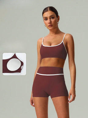 Conjunto Top Alças Finas E Short Cintura Alta Detalhado