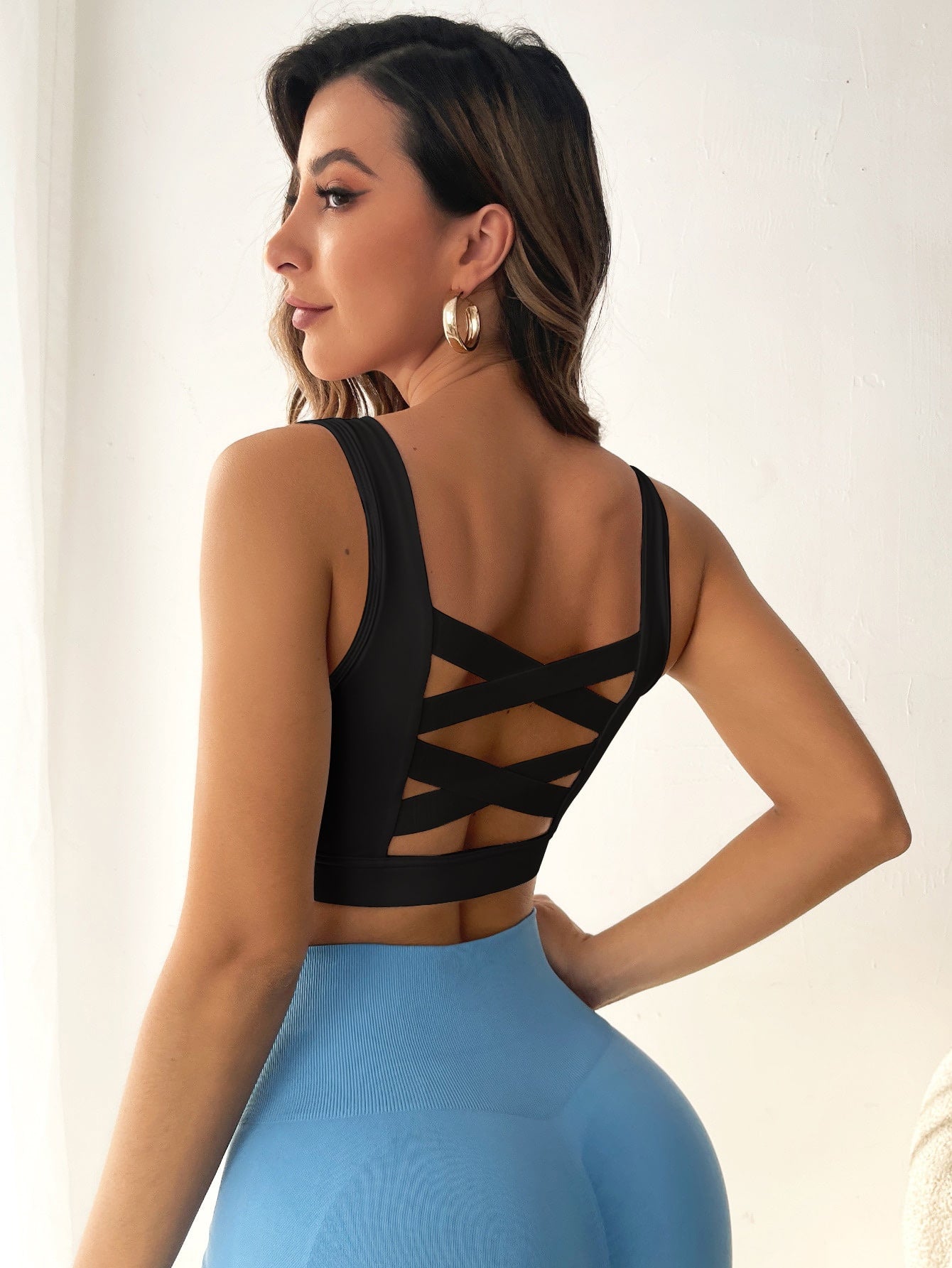 Top Alças Largas Média Sustentação Com Costas Trançadas