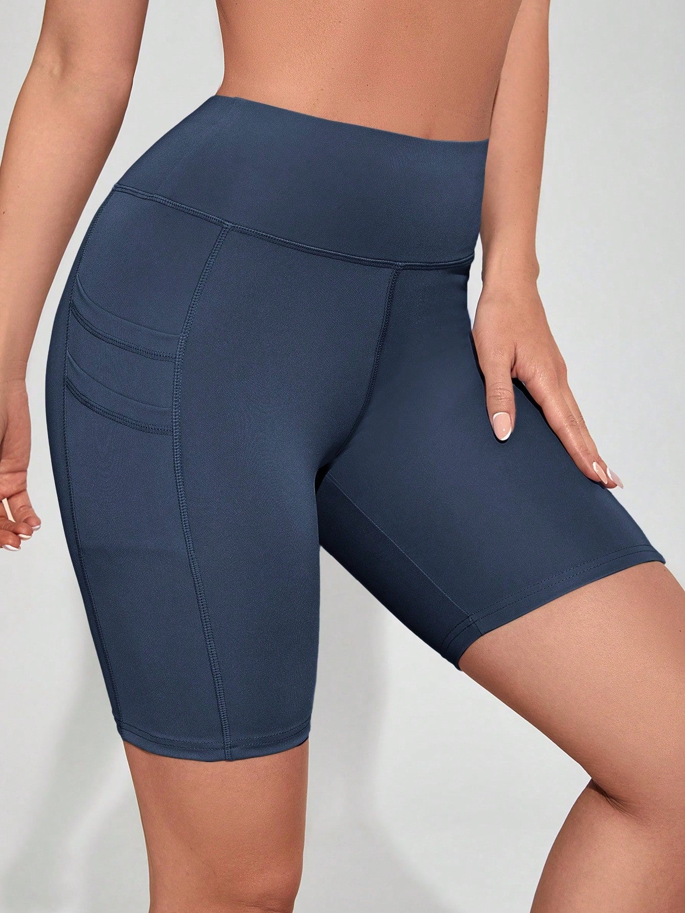 Short Cintura Alta Com Bolso Duplo Estilo Fitness