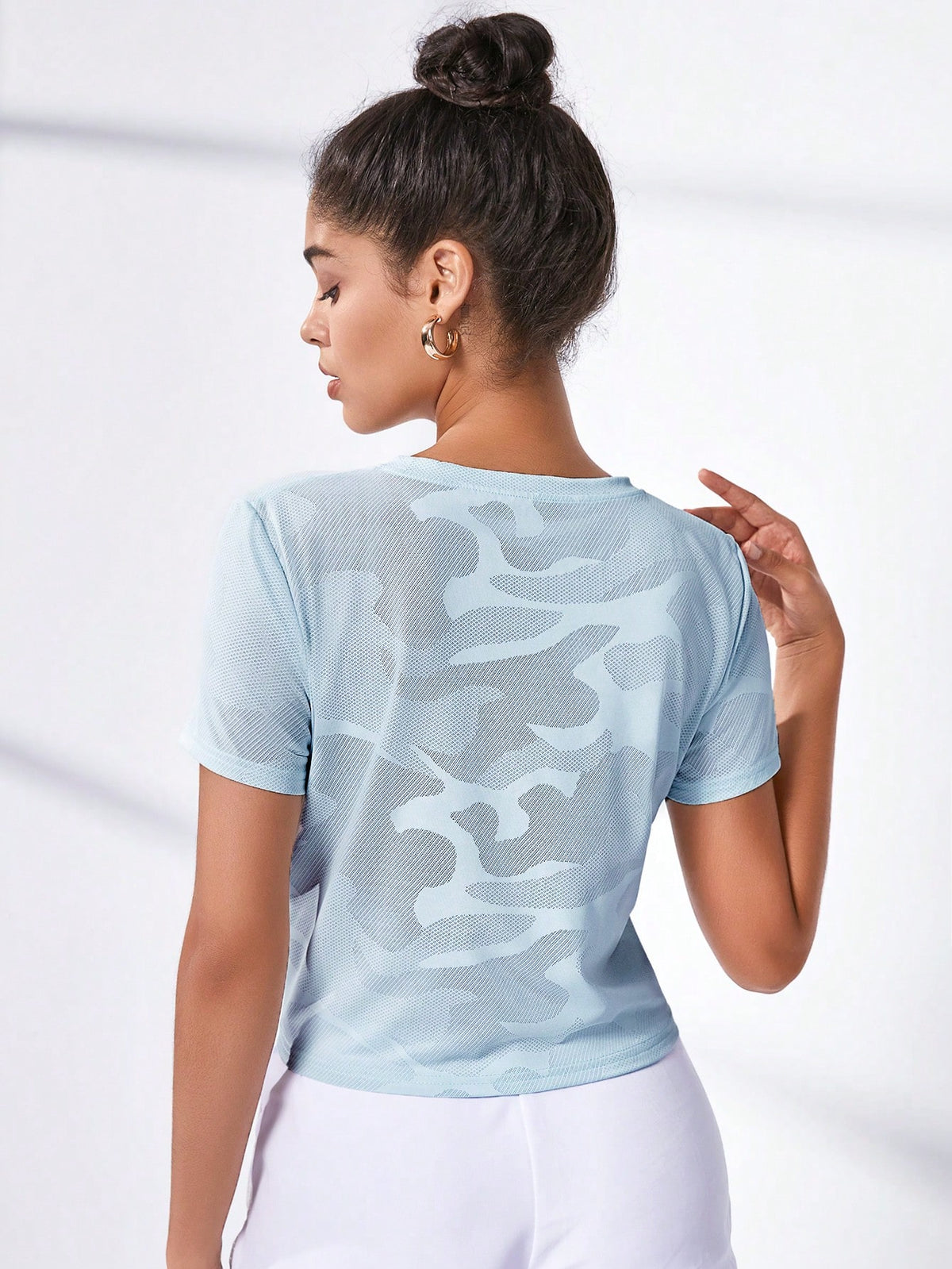 Cropped Fitness Dry Com Detalhe Refletivo Estilo Treino