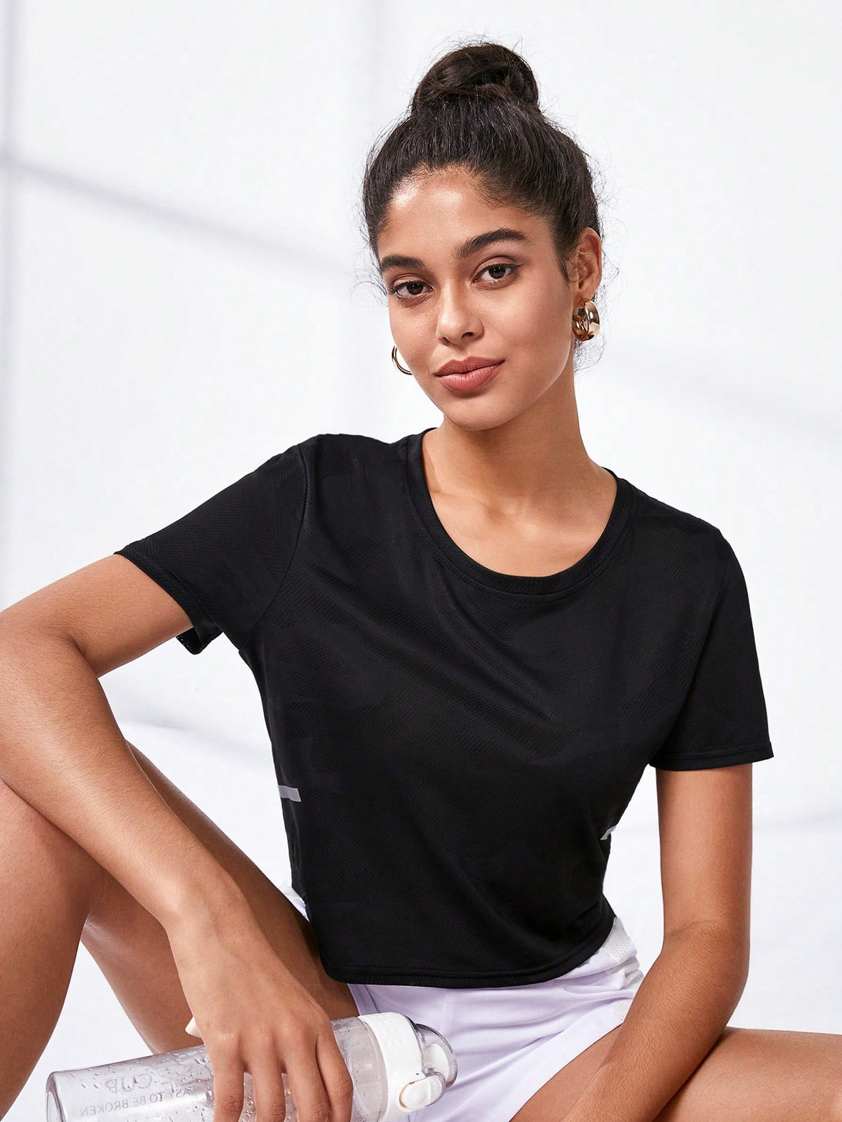 Cropped Fitness Dry Com Detalhe Refletivo Estilo Treino