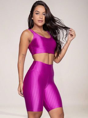 Conjunto Top Suporte Médio E Short Cintura Alta Estilizado