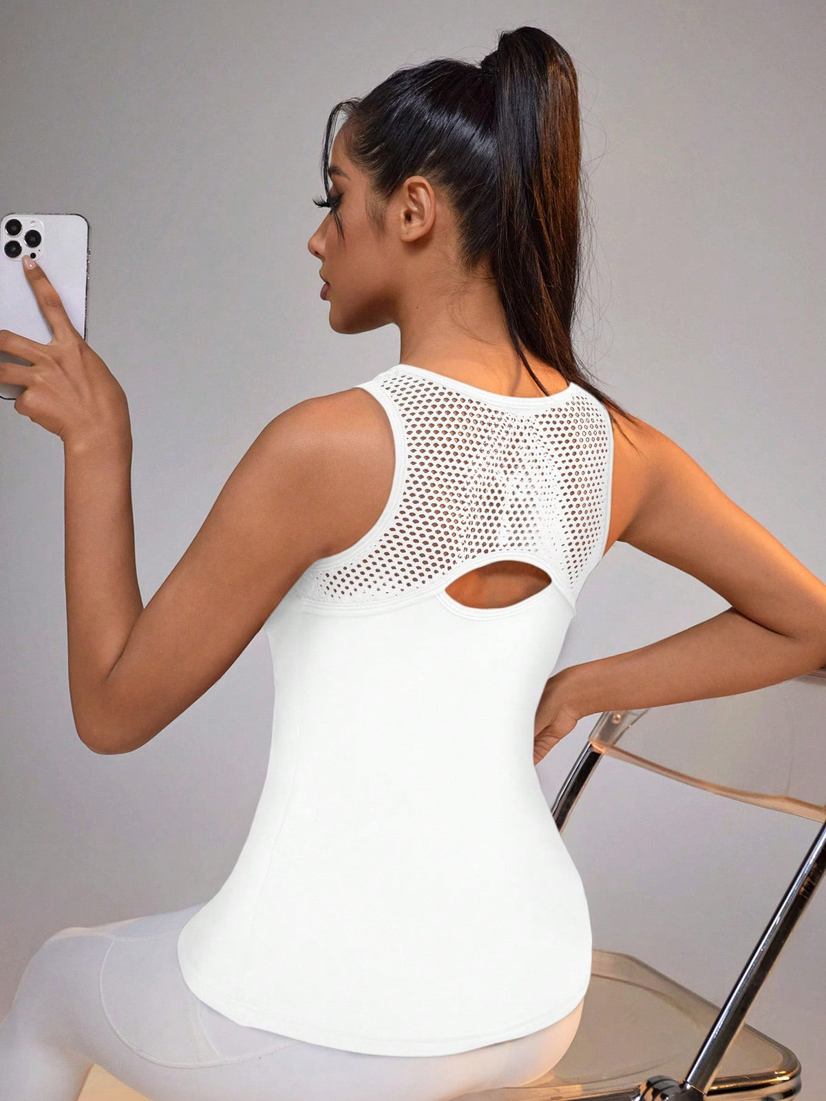 Regata Fitness Com Painéis Vazados Estilo Performance