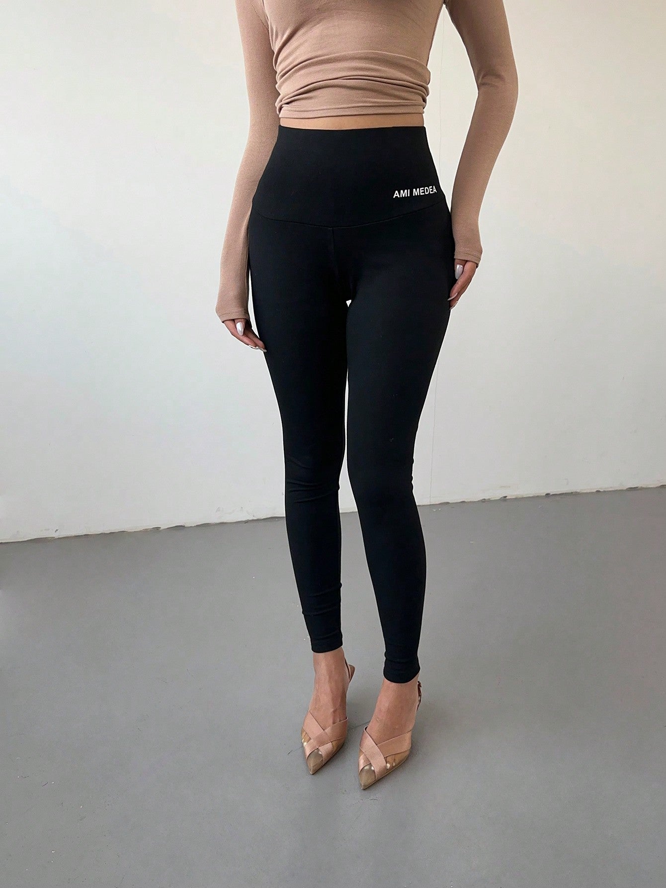 Legging Básica Cintura Alta Estilo Casual Confortável