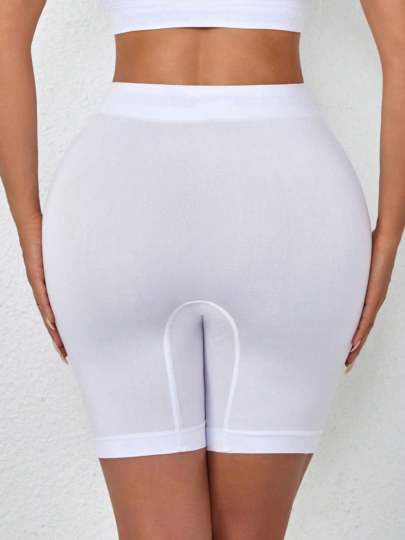 Short Cintura Alta Modelador Com Acabamento Firme