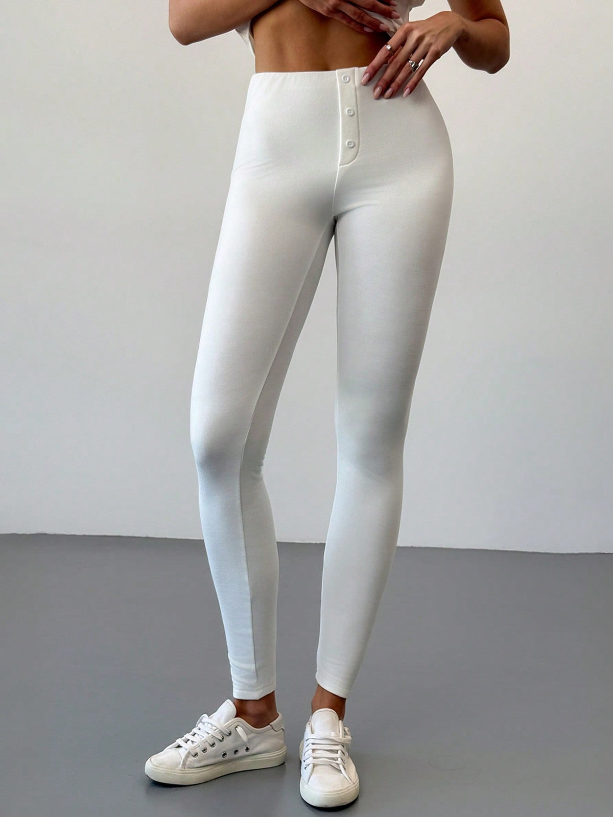 Legging Básica Cintura Alta Com Botões Frontais