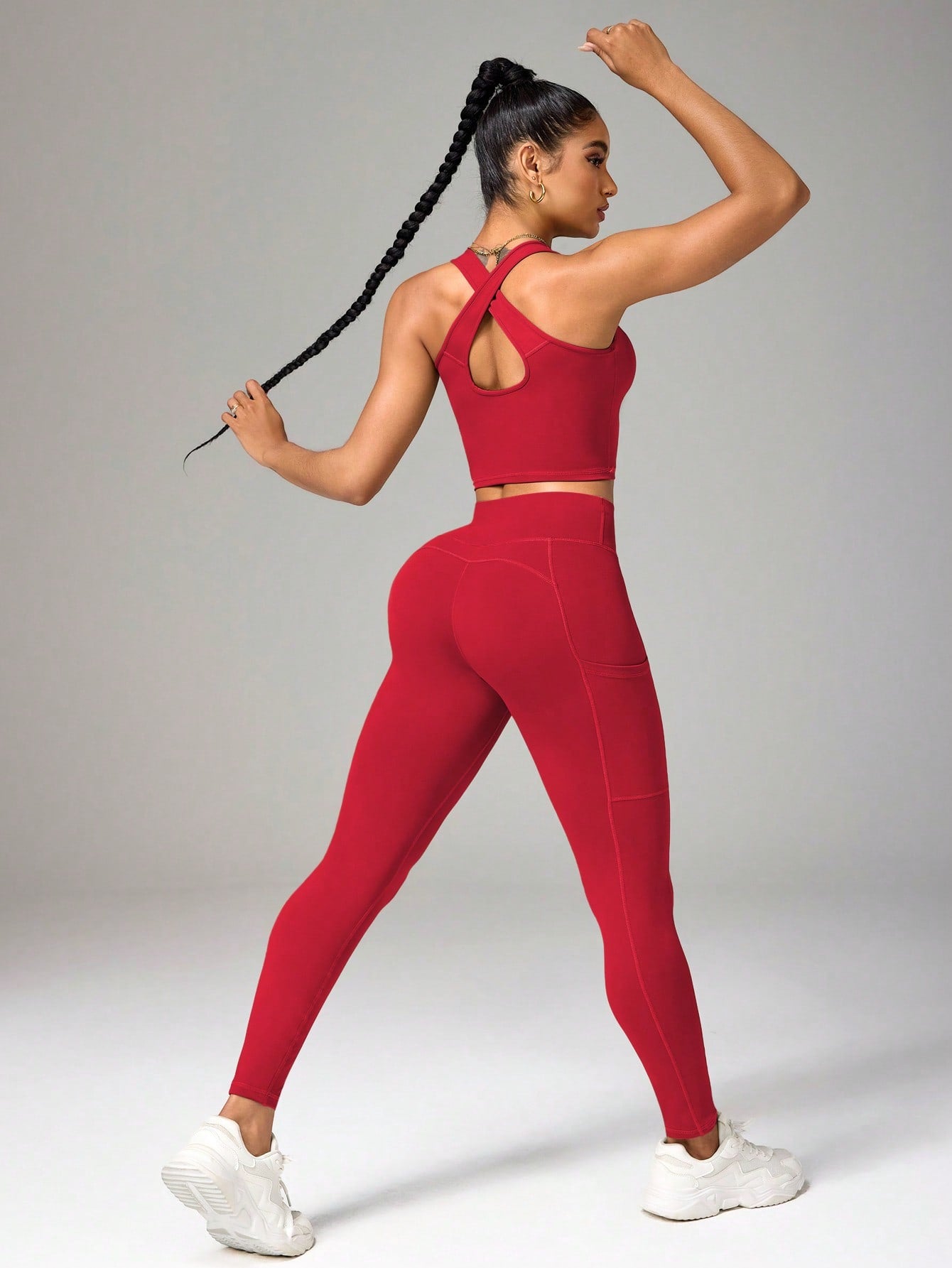 Conjunto Top Nadador E Legging Com Bolsos Cintura Alta