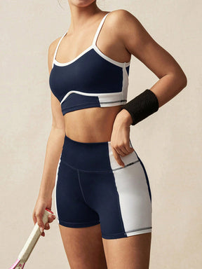 Conjunto Top Recortes Laterais E Short Cintura Alta