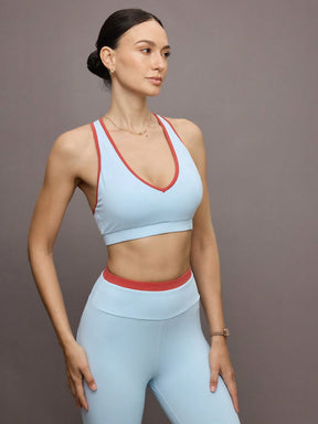 Top Decote V Média Sustentação Costas Vazadas