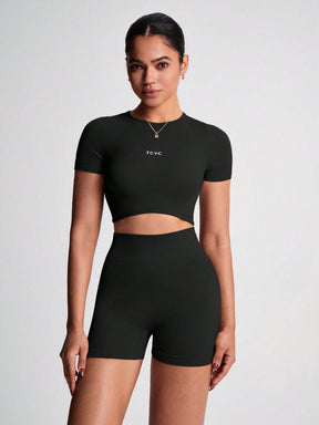 Conjunto Cropped Ajustado E Short Cintura Alta Modelador