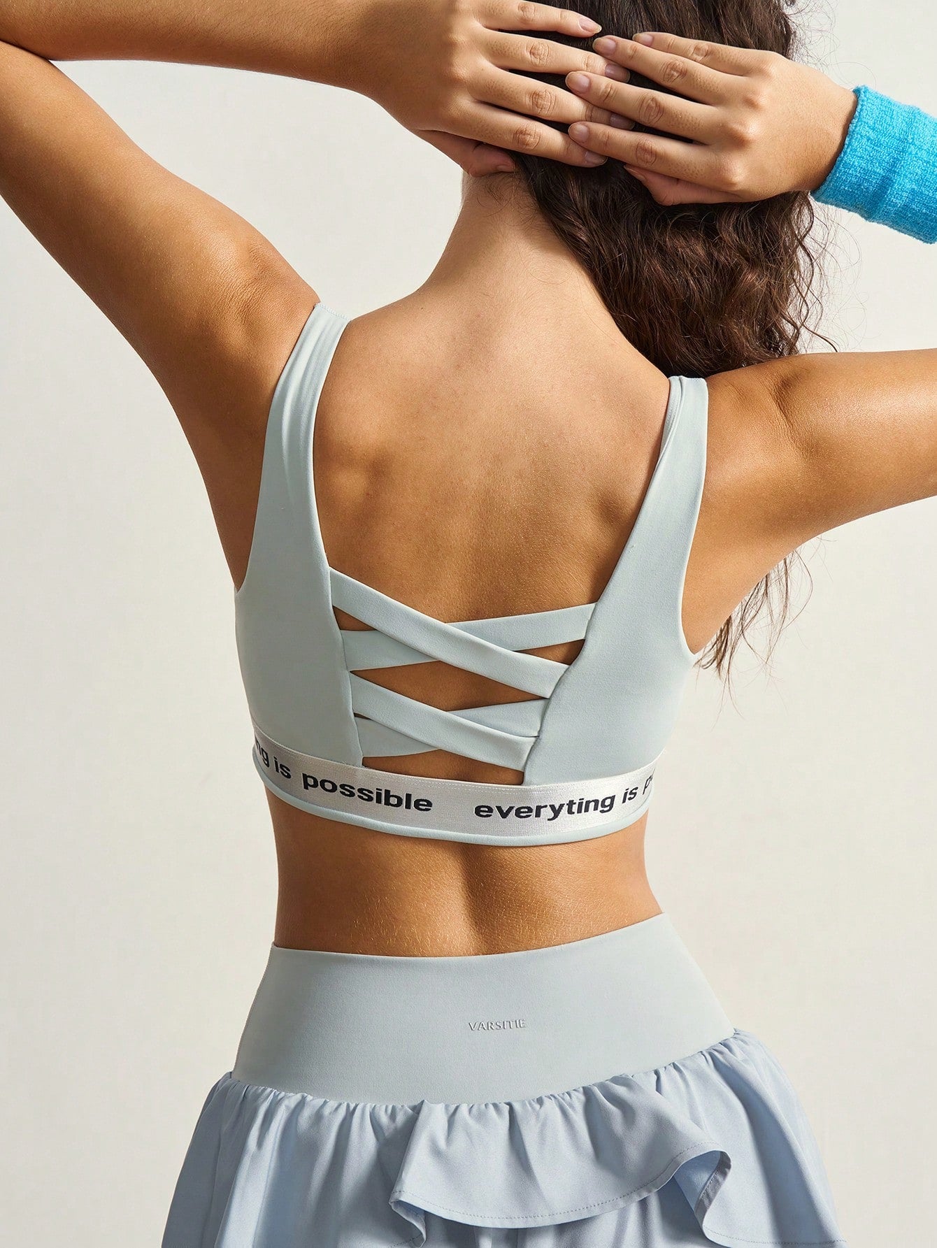 Top Alças Largas Média Sustentação Estilo Crossback