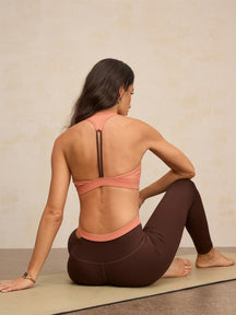 Top Decote V Média Sustentação Com Alça Central