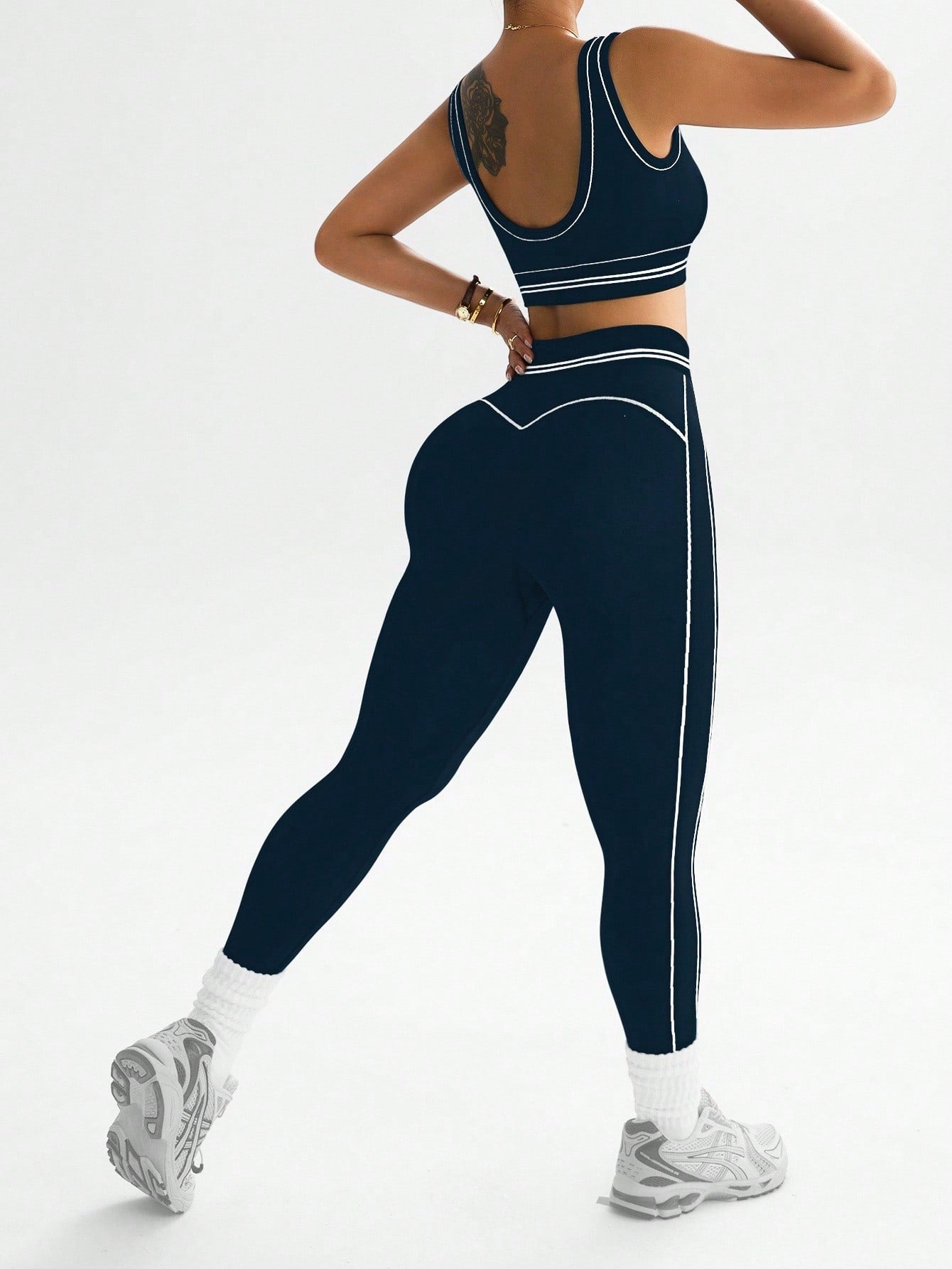 Conjunto Top Suporte Alto E Legging Compressão Estilizada