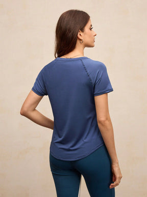 Camisa Fitness Dry Com Recortes Raglan Estilo Treino
