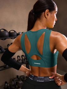 Top Fitness Recortes Assimétricos Alta Sustentação