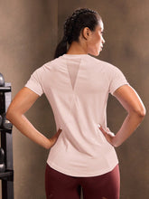 Camisa Fitness Dry Com Detalhe Vazado Traseiro Treino