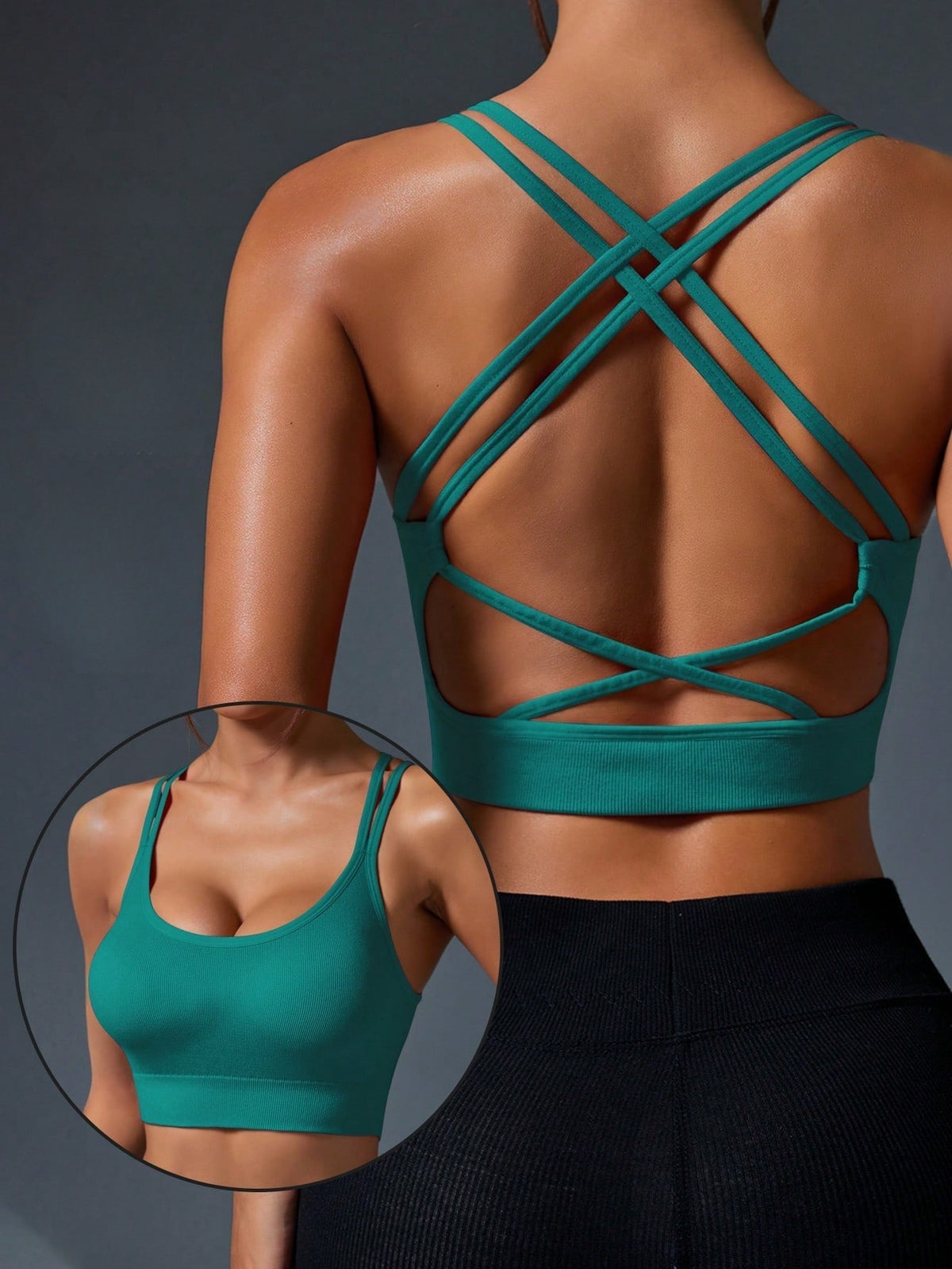 Top Fitness Com Sustentação Média E Alças Cruzadas