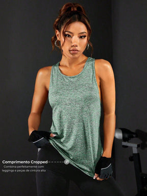 Regata Fitness Com Decote Traseiro Alongado Estilo Treino