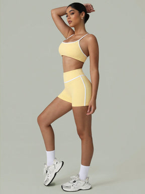 Conjunto Top Alças Finas E Short Cintura Alta Detalhado