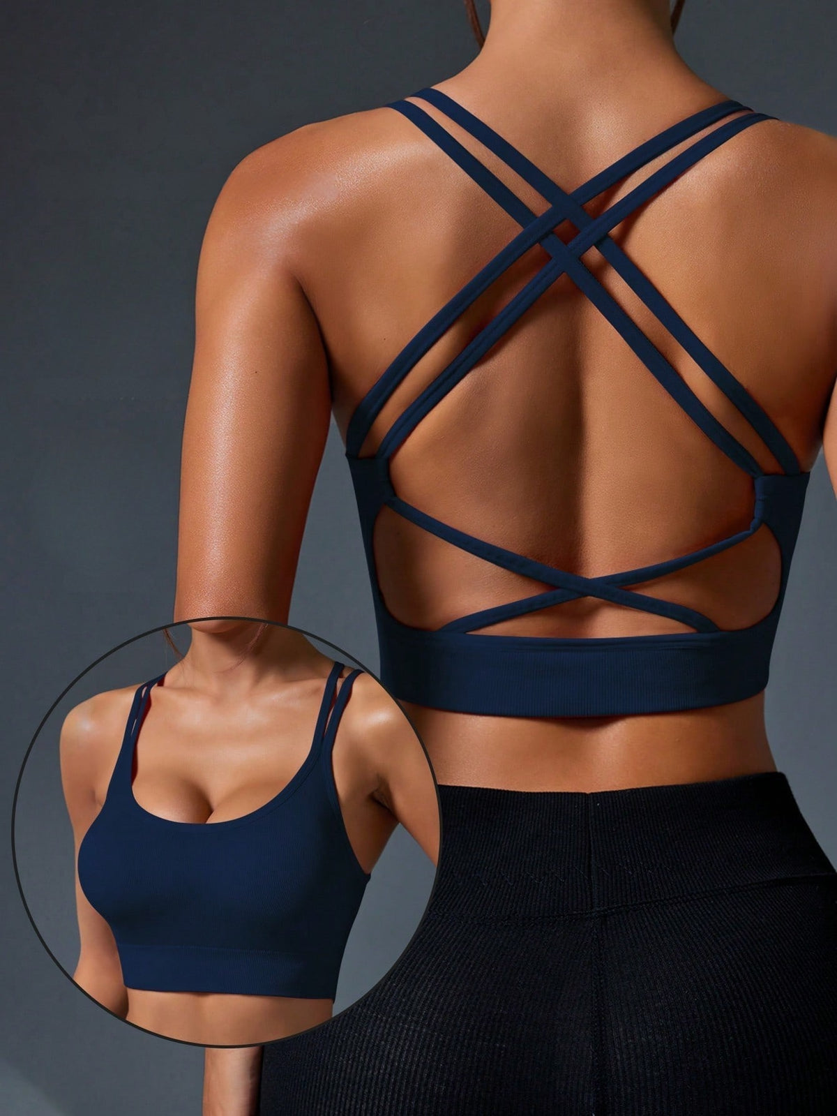 Top Fitness Com Sustentação Média E Alças Cruzadas