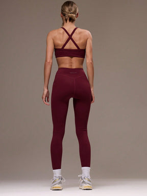 Conjunto Top Alças Finas E Legging Cintura Alta Fitness